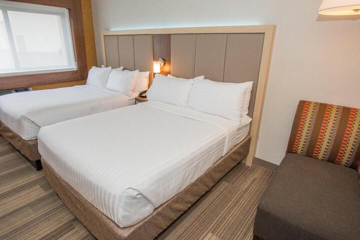 2 Double Beds Refrigerator WiFi Full Breakfast (1 of 7)