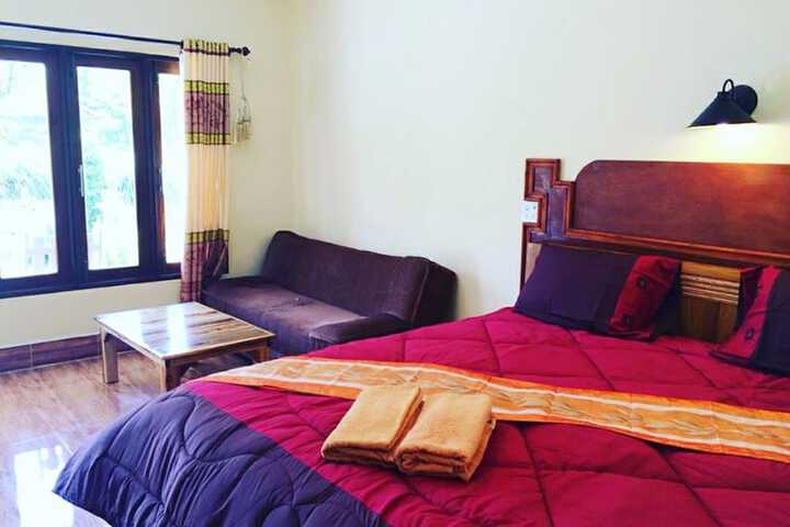 Room 15 of 34