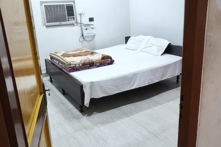 Room 10 of 39