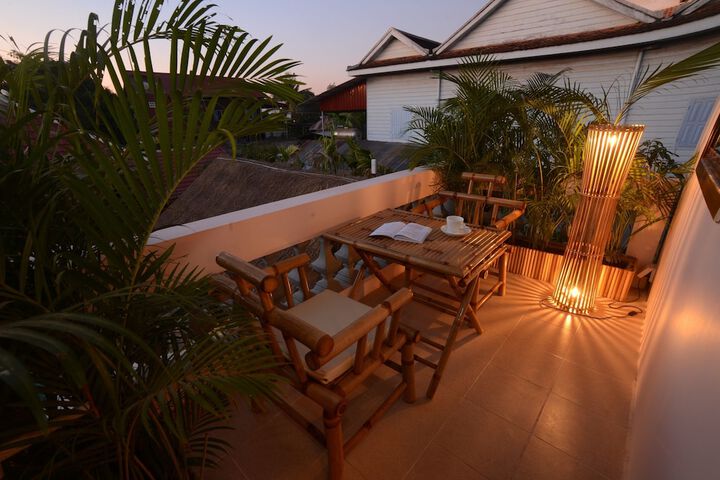 Terrace/Patio 13 of 38