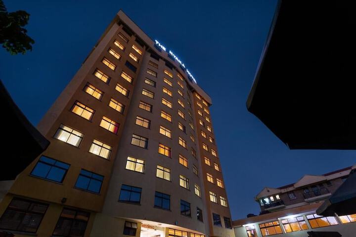 Hotel 98 of 110
