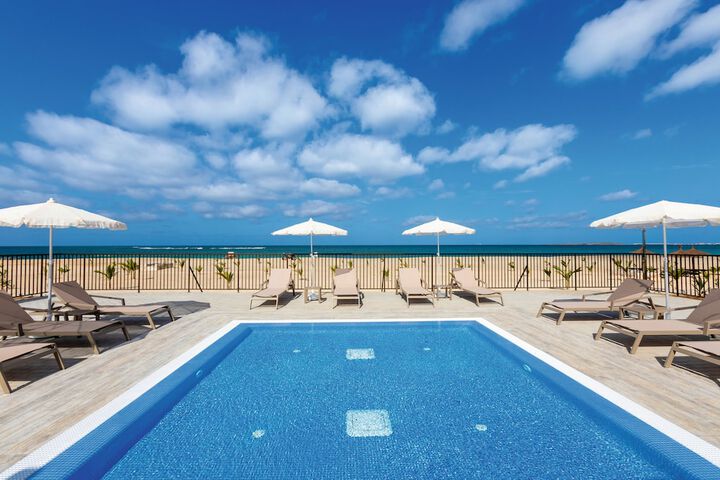 Pool 25 of 63