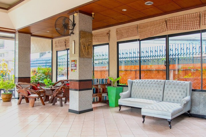 Lobby Photos