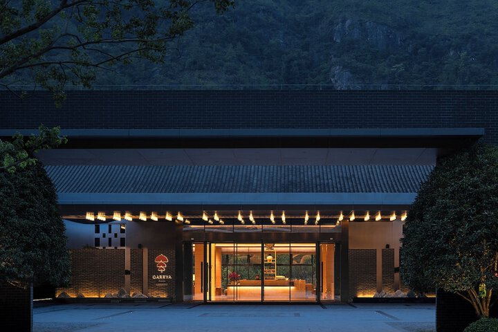 Hotel 98 of 103