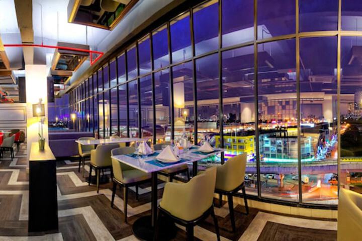 Dining 60 of 67