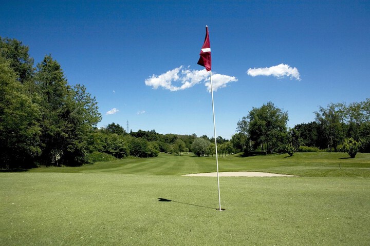Golf 34 of 52