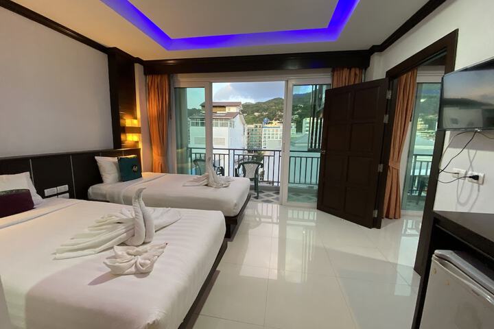 Room 10 of 95