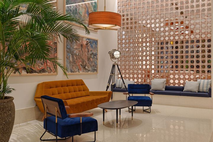 Hotel Interior 11 of 97