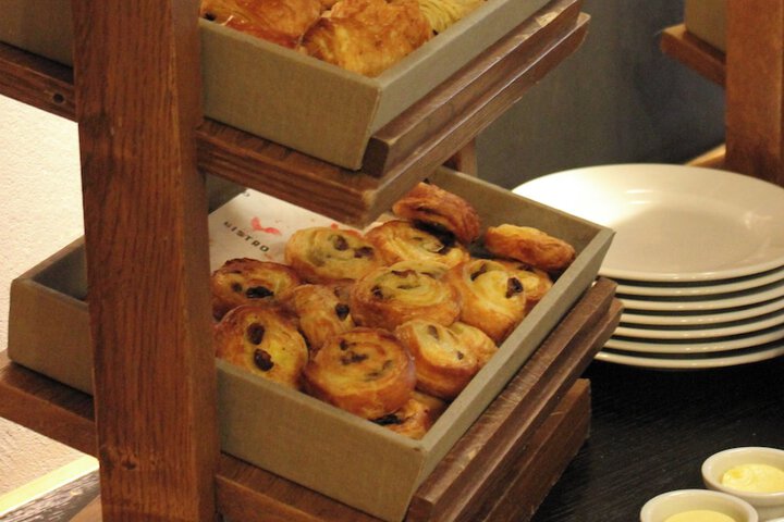 Breakfast/Coffee Service 43 of 55