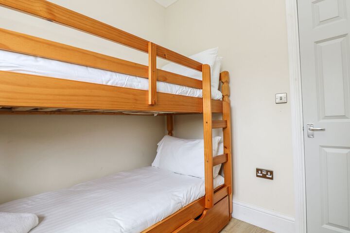 Room 22 of 22