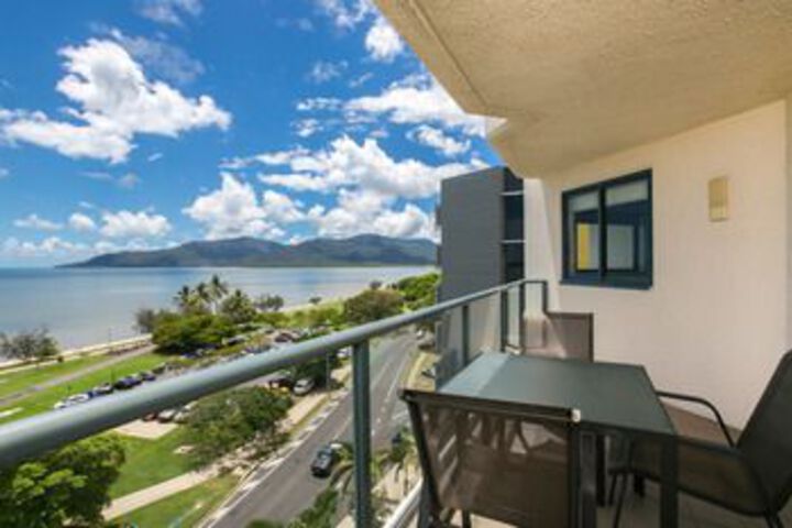 Terrace/Patio 2 of 12