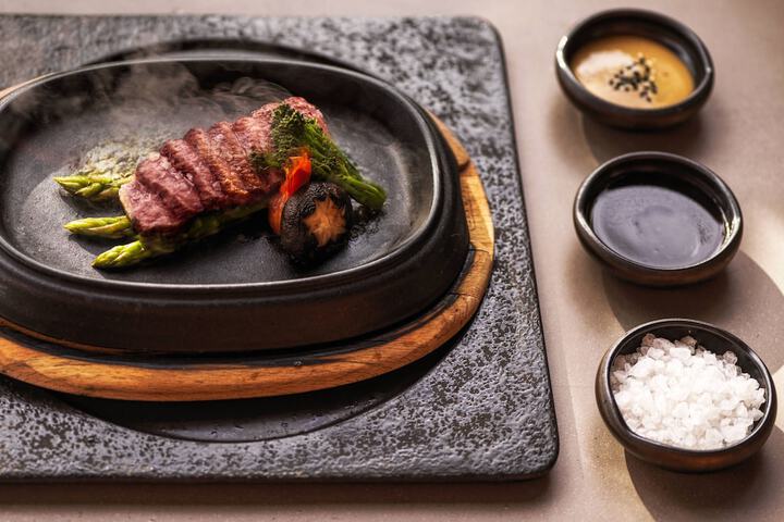 Dining 131 of 194