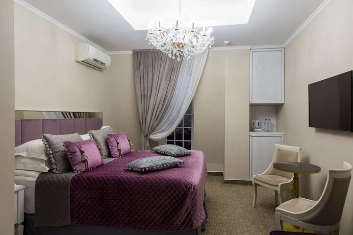 Room 14 of 57