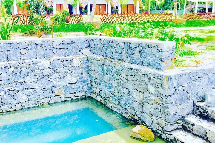 Pool 28 of 63