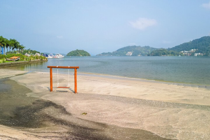 Beach 157 of 185