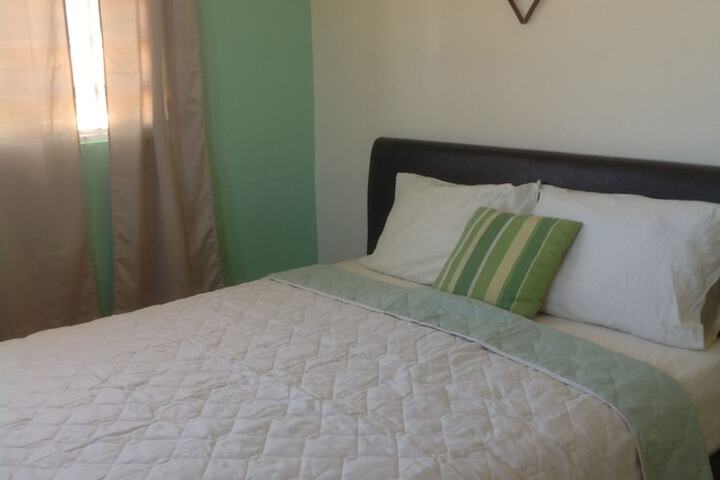 Room 6 of 26