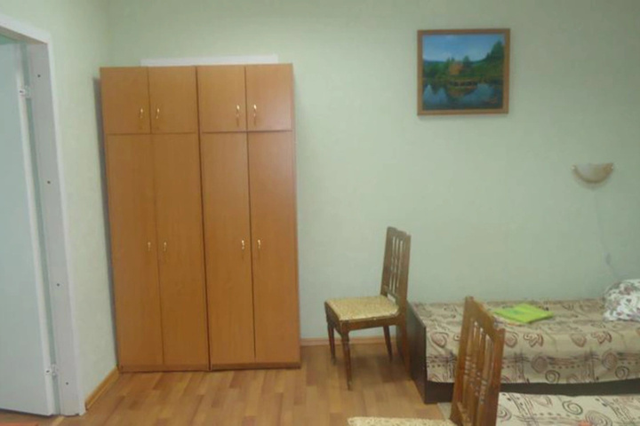 Room 15 of 15