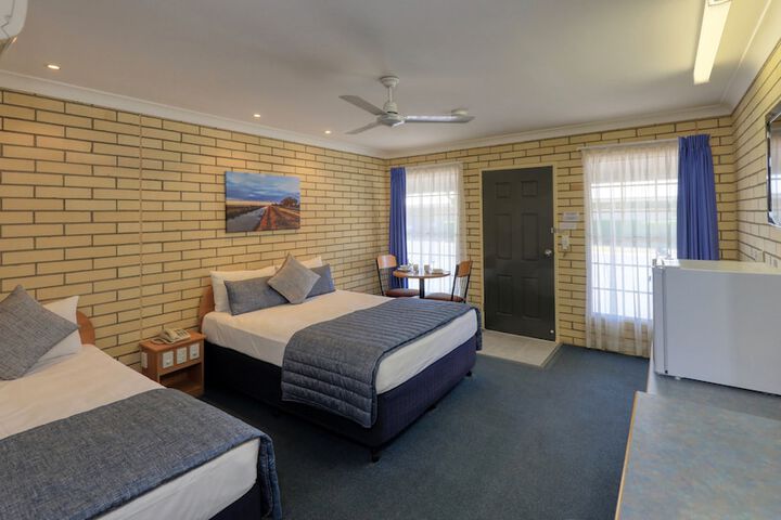 Room 9 of 45