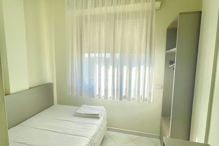 Room 20 of 67
