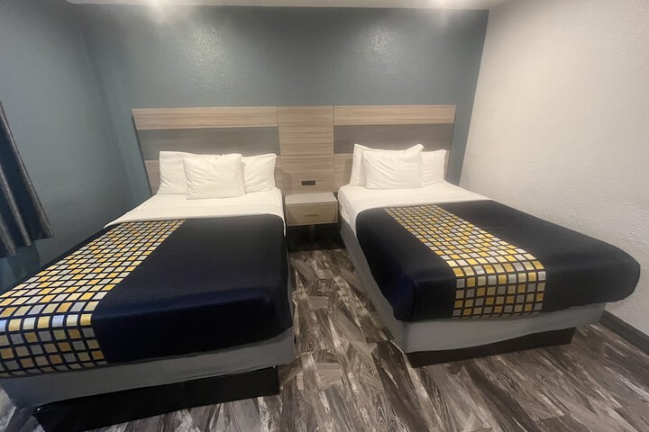 Budget Double Bed (1 of 4)