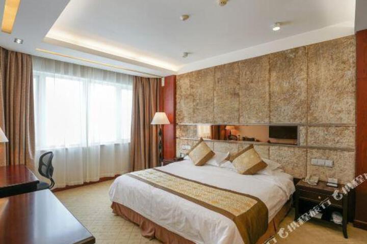 East Hotel