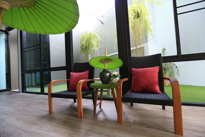 Hotel Lobby