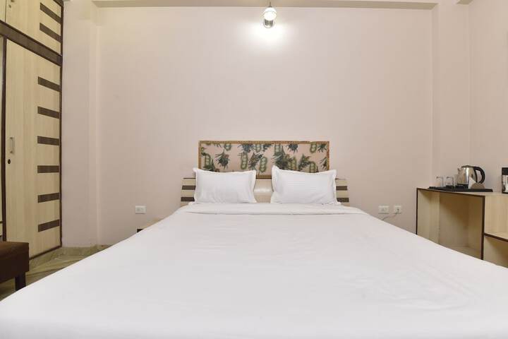 Room 46 of 94