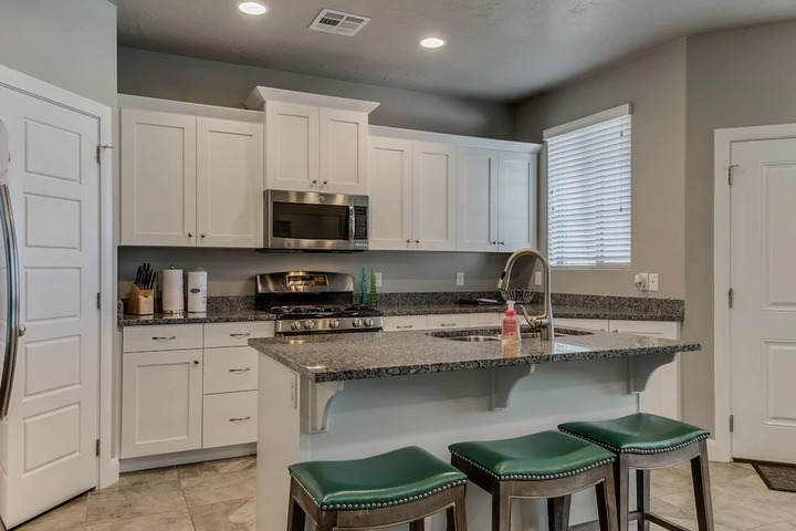 RED CLIFFS RETREAT