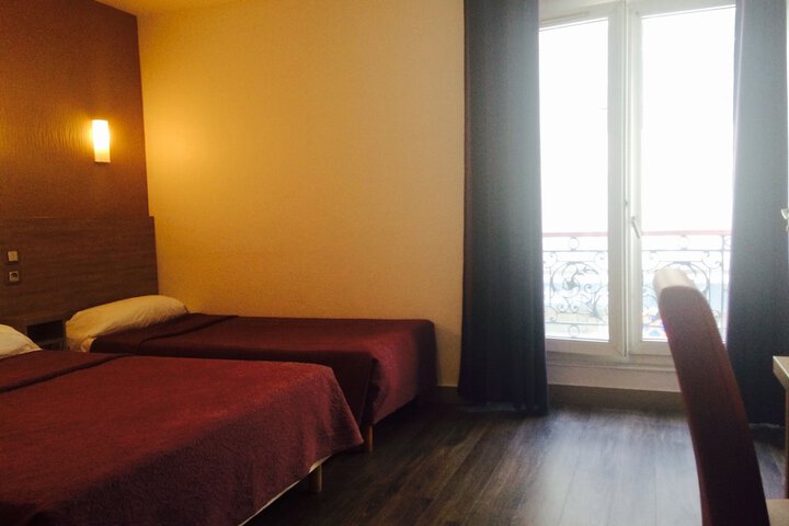 Room 5 of 36