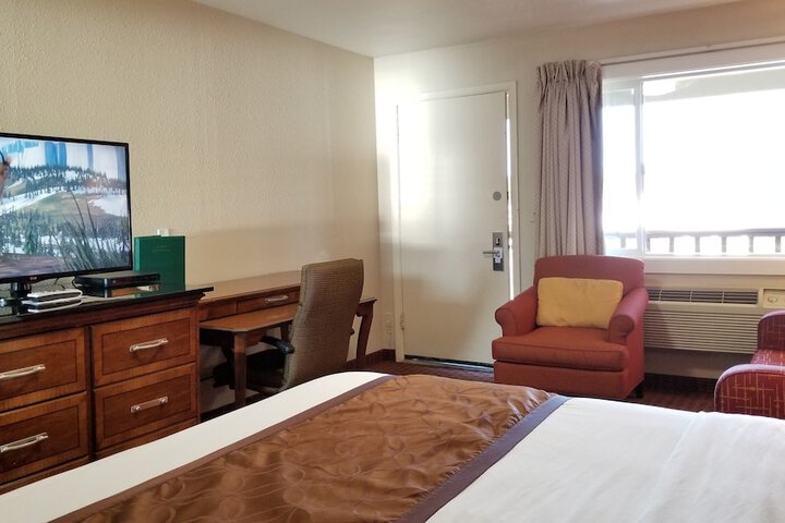 Room 26 of 89