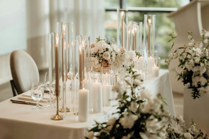 Ballroom/Hall 88 of 107