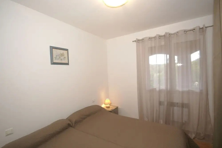 Cosy Holiday Home With Swimming Pool in Stunning Location Near the Beaches!