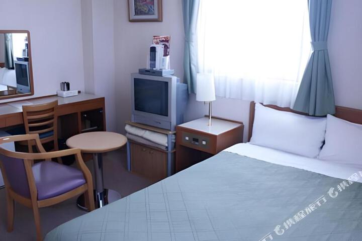 Heisei Hotel