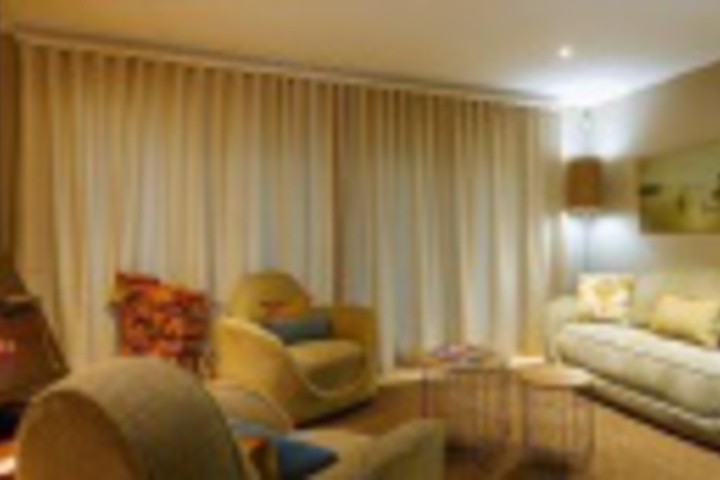Room 53 of 432
