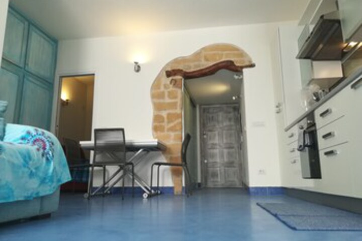 Room 59 of 60