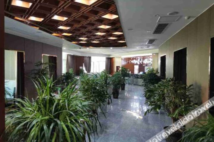 Hotel Interior 9 of 18