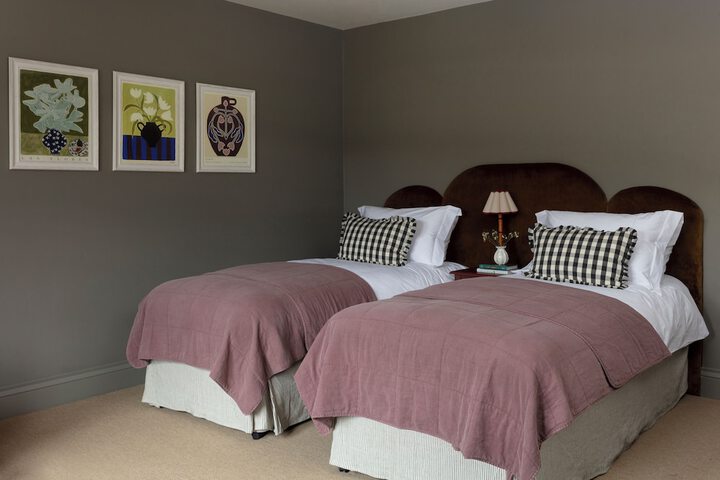 Room 3 of 24