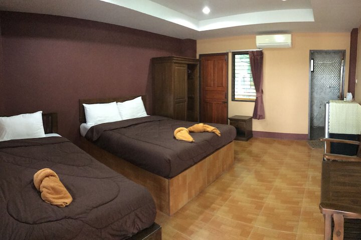 Room 17 of 52
