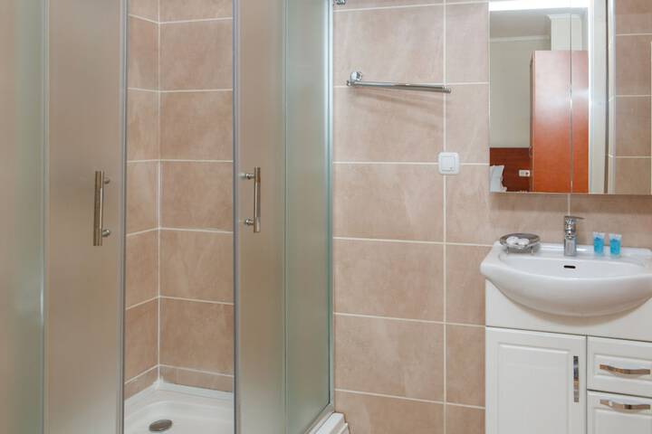 Room 20 of 51