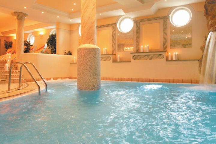 Pool 31 of 65