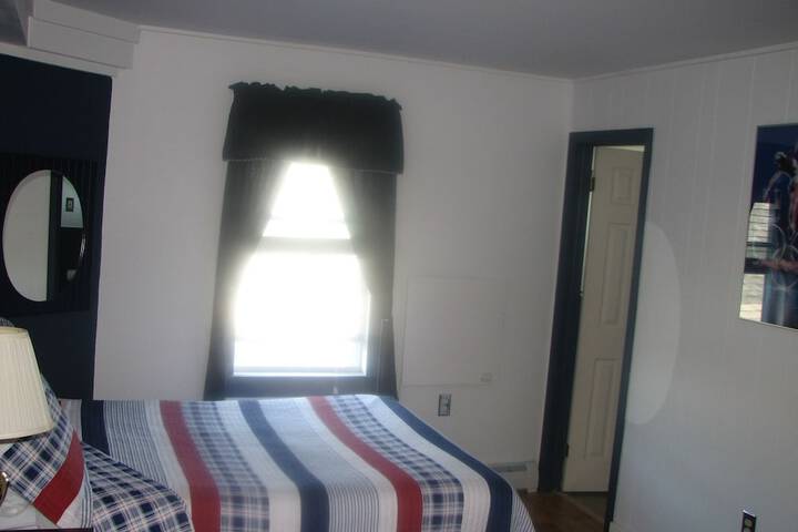 Room 34 of 46