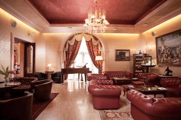 Lobby Entry