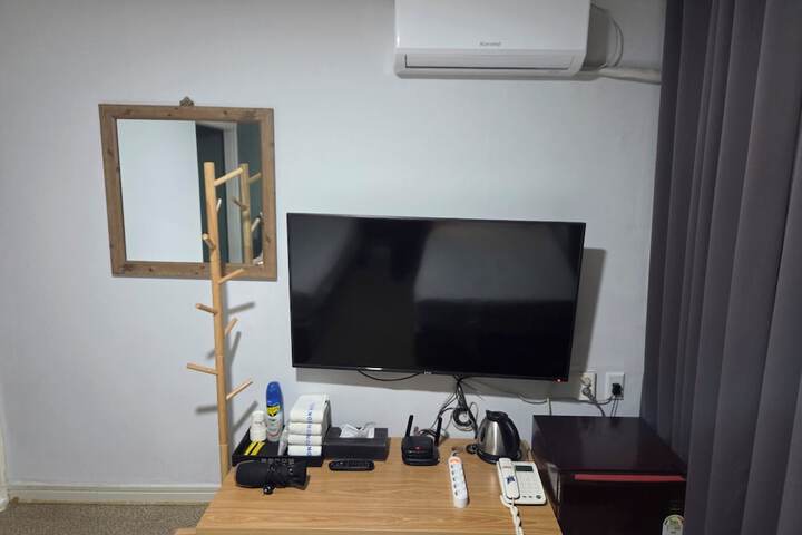 Room 17 of 58