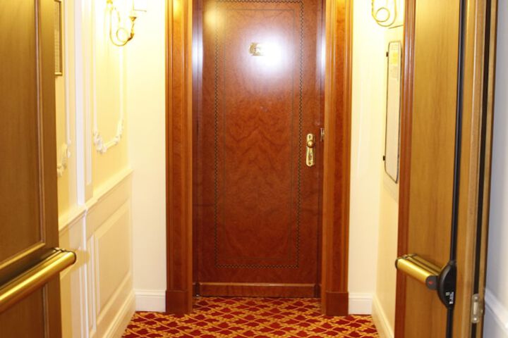 Ballroom/Hall 59 of 73