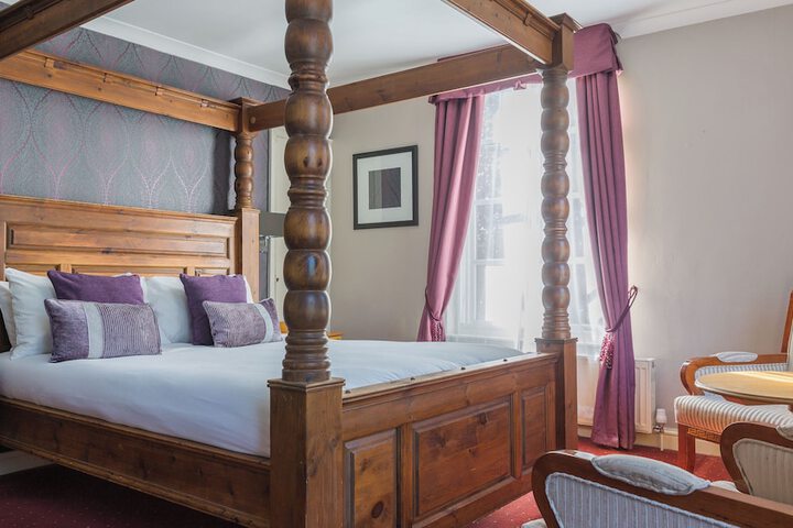 Room 20 of 64