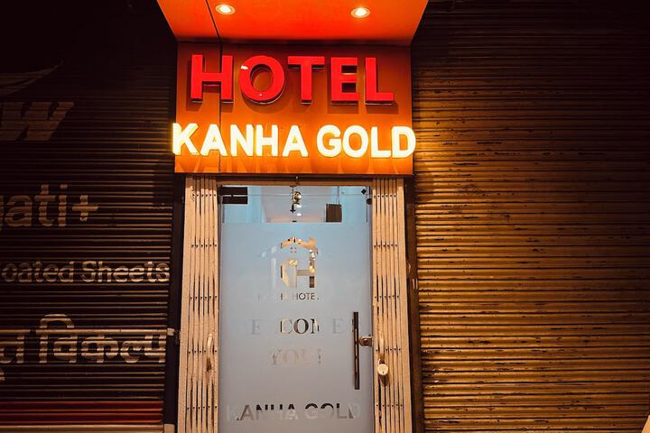 Hotel 81 of 82