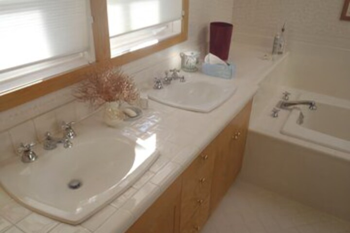 Room 2 of 47