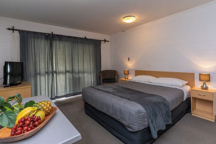 Room 5 of 26