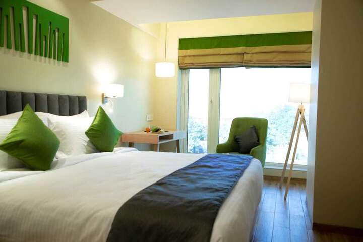 Room 5 of 21