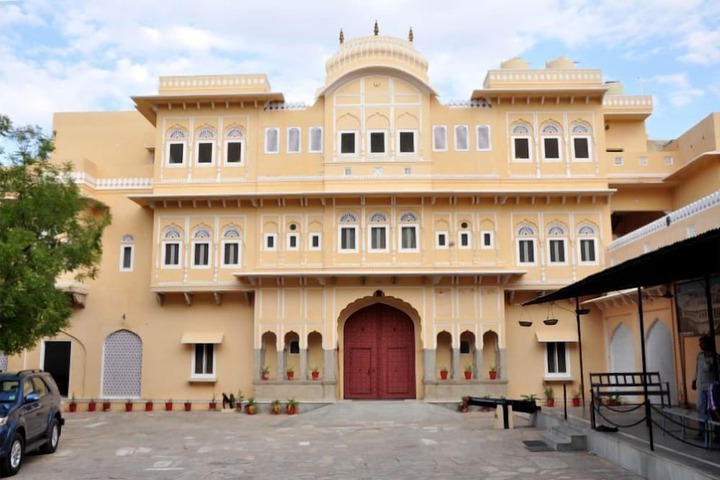 Image of Castle Khandela